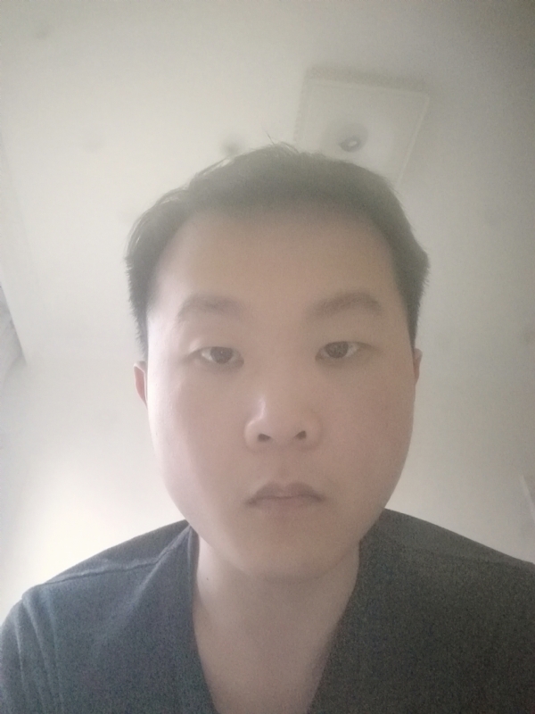 下个瞬间的你的第一张照片--龙岩相亲服务中心