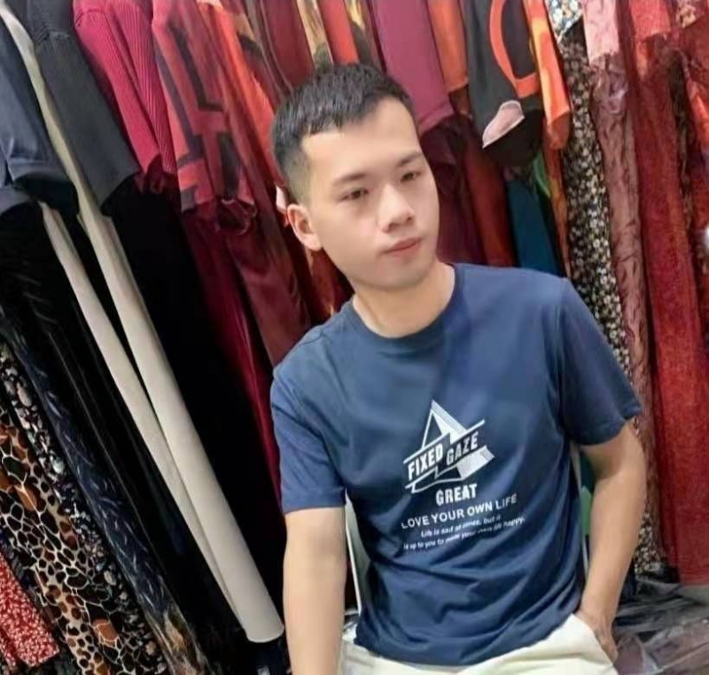 萃臻的第一张照片--龙岩相亲服务中心