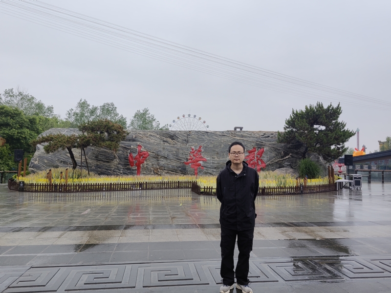 苏宾的第一张照片--龙岩相亲服务中心