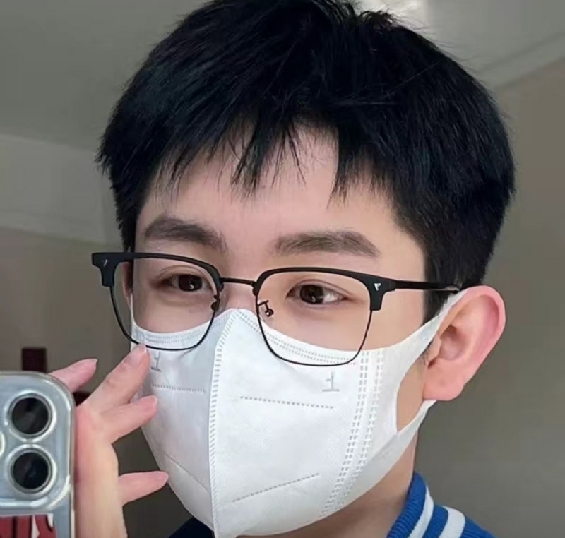 甜甜男孩的第一张照片--龙岩相亲服务中心