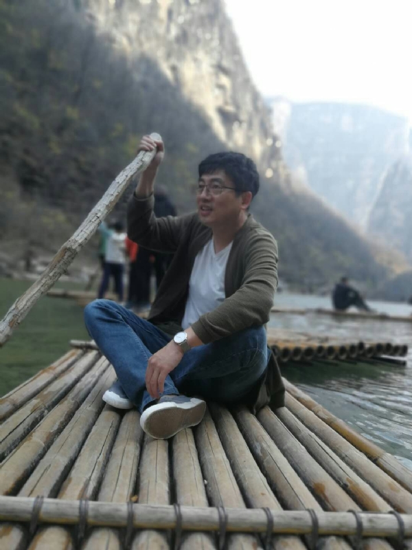风被吹走了的第二张照片--龙岩相亲服务中心