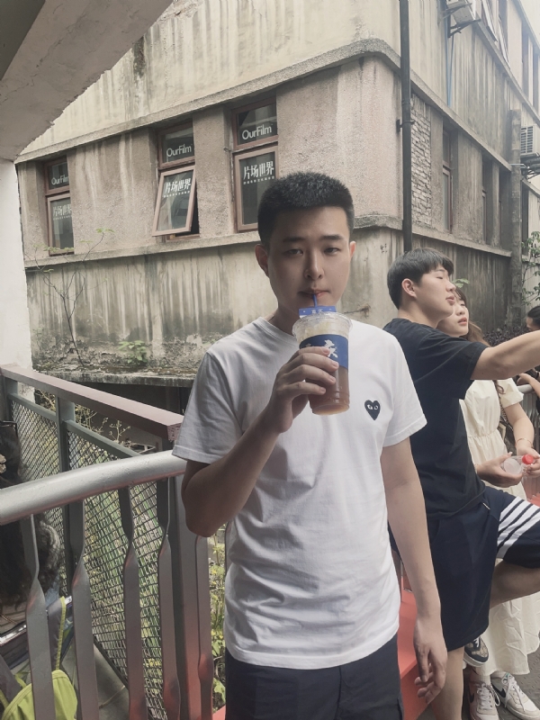 尚龙的第二张照片--龙岩相亲服务中心