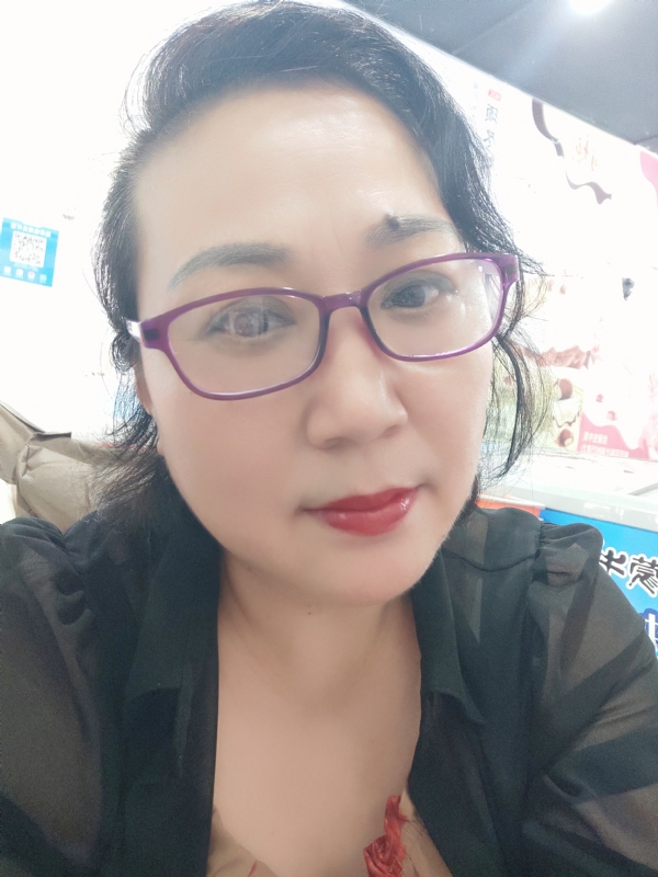 娜财娜福的第一张照片--龙岩相亲服务中心