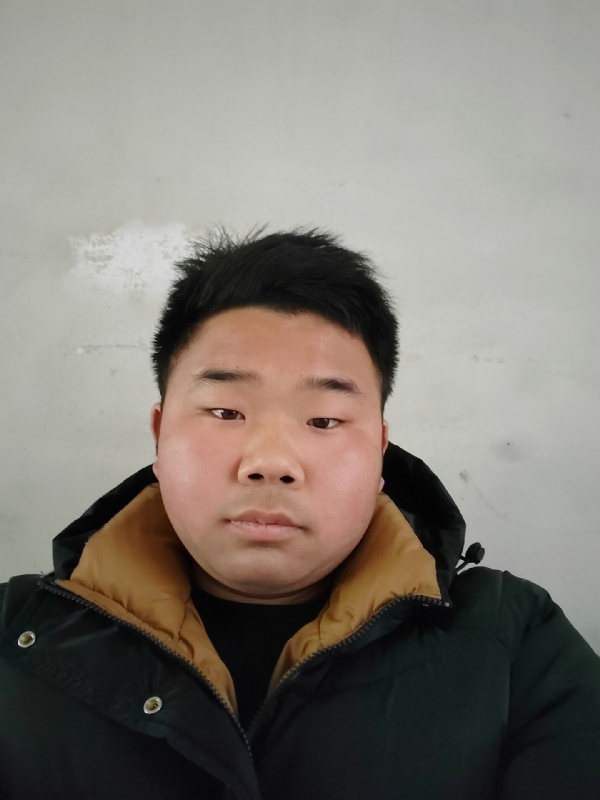 精神饱满的第四张照片--龙岩相亲服务中心