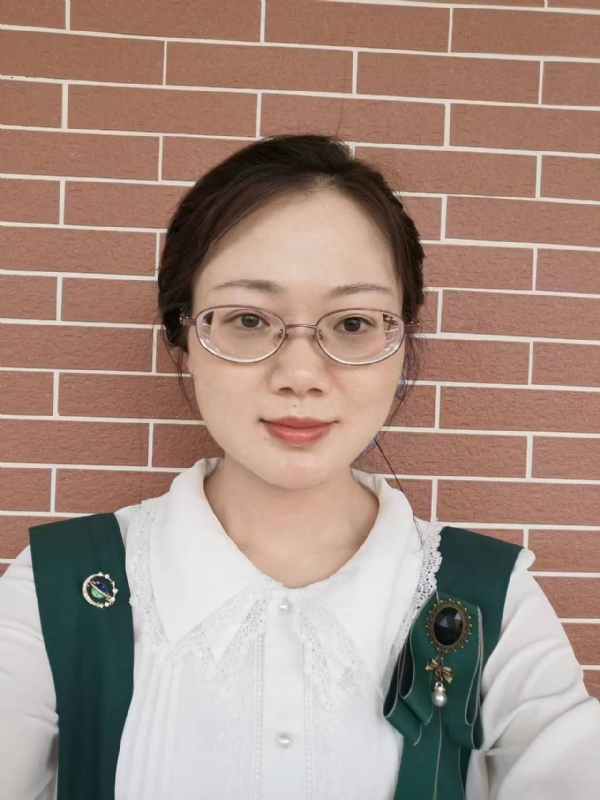 Lily的第一张照片--龙岩相亲服务中心