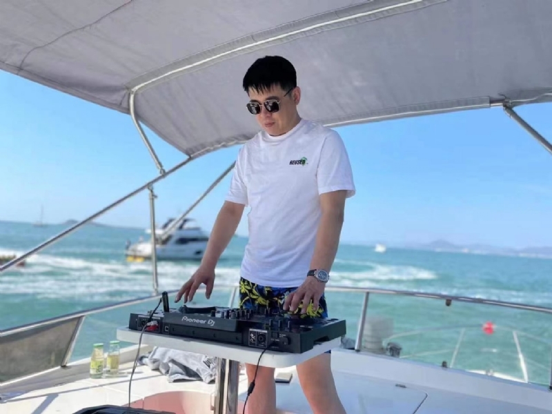 魔盒的第一张照片--龙岩相亲服务中心