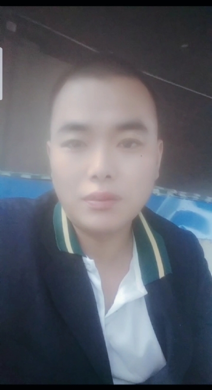 阳光男孩的第一张照片--龙岩相亲服务中心
