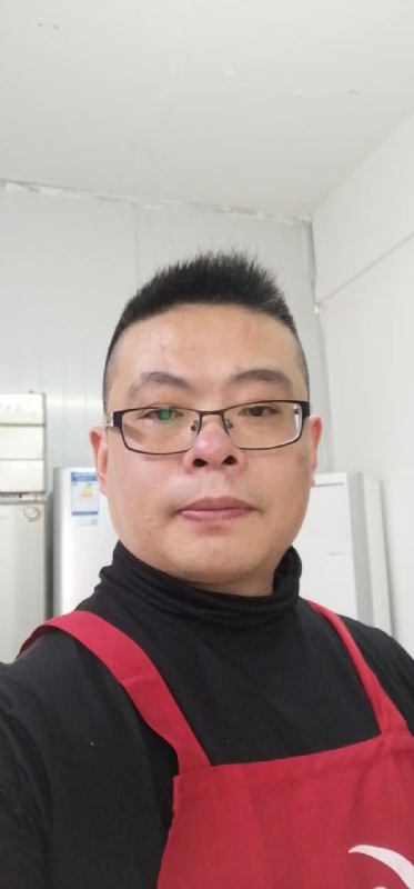 努力奋斗的第一张照片--龙岩相亲服务中心