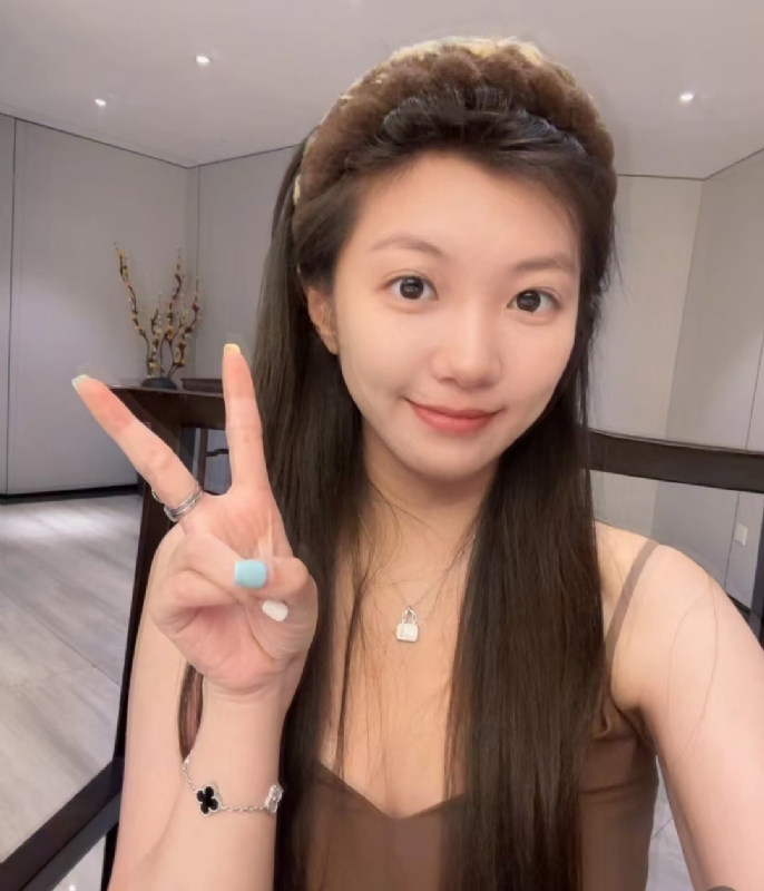 歌谣的第一张照片--龙岩相亲服务中心