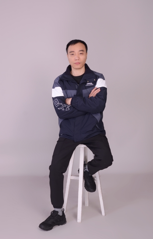 一只孤单的猫的第一张照片--龙岩相亲服务中心