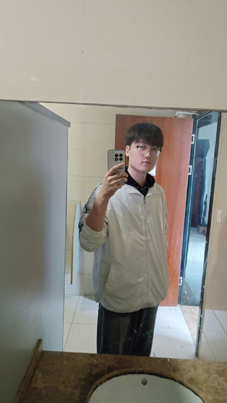 高大毛的第一张照片--龙岩相亲服务中心