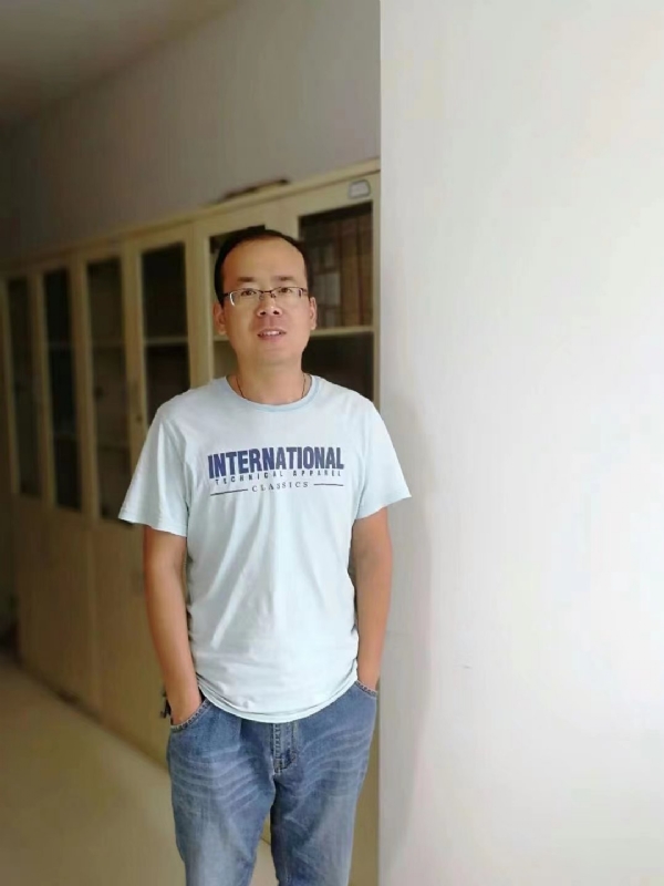 黄土麦田的第一张照片--龙岩相亲服务中心