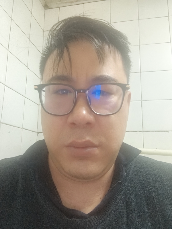 迷失自我的第一张照片--龙岩相亲服务中心