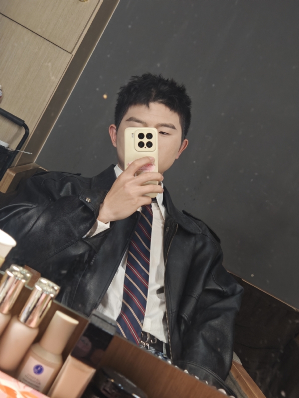 郝天翔的第一张照片--龙岩相亲服务中心