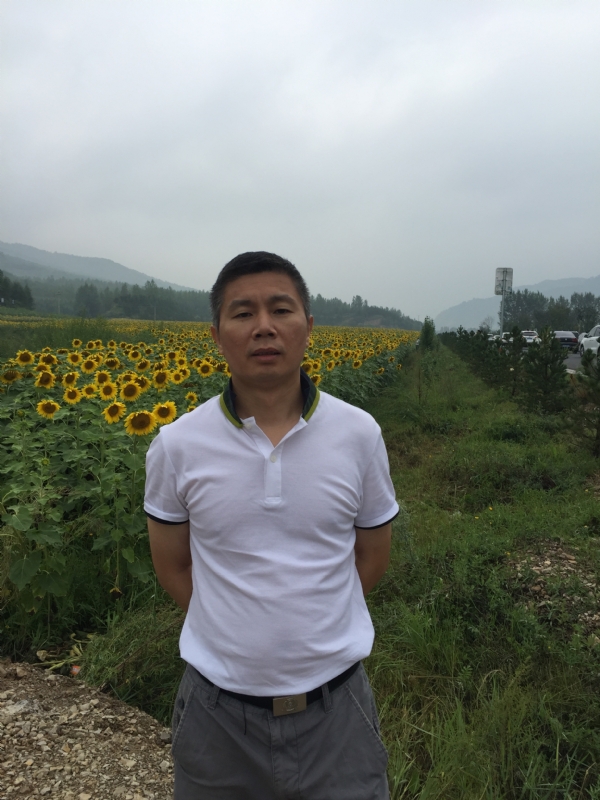 爱拼才会赢的大叔的第三张照片--龙岩相亲服务中心