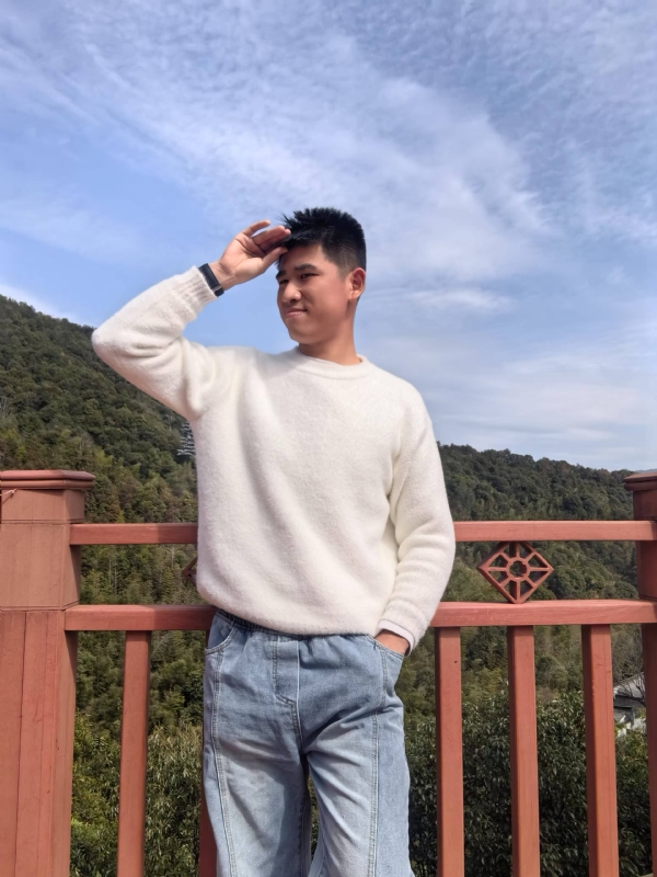 颜SEME的第一张照片--龙岩相亲服务中心
