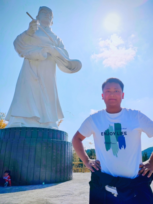 伏王虎的第一张照片--龙岩相亲服务中心