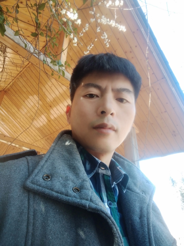 阿明的第一张照片--龙岩相亲服务中心