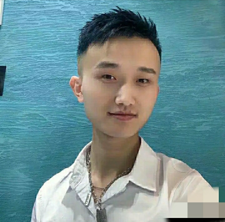 小哥哥的第一张照片--龙岩相亲服务中心