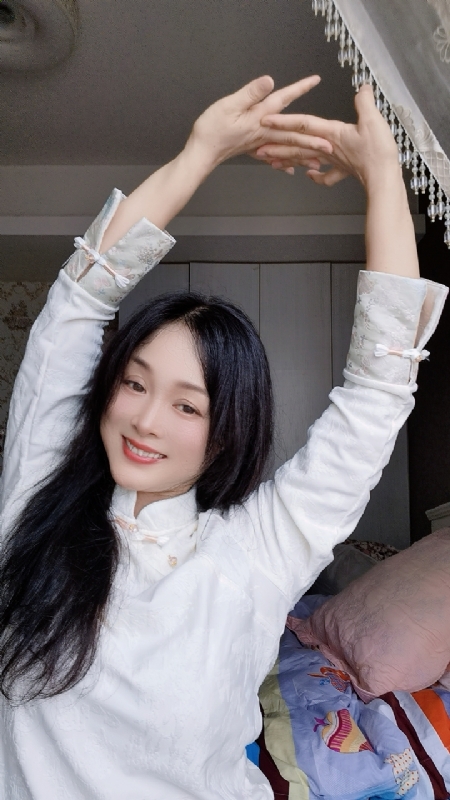 伊伊的第四张照片--龙岩相亲服务中心