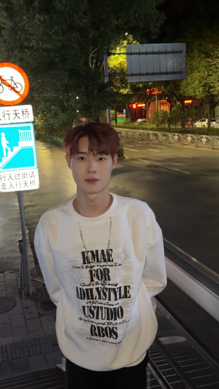 与宇的第二张照片--龙岩相亲服务中心
