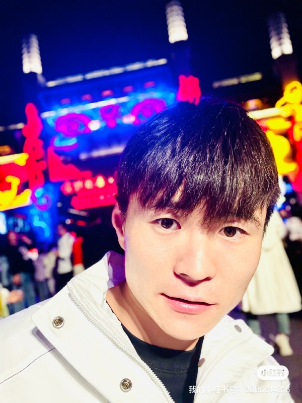 两年又三年的第二张照片--龙岩相亲服务中心