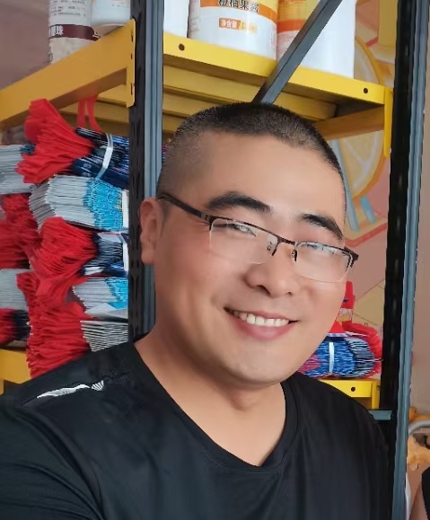 乐陶陶的第二张照片--龙岩相亲服务中心