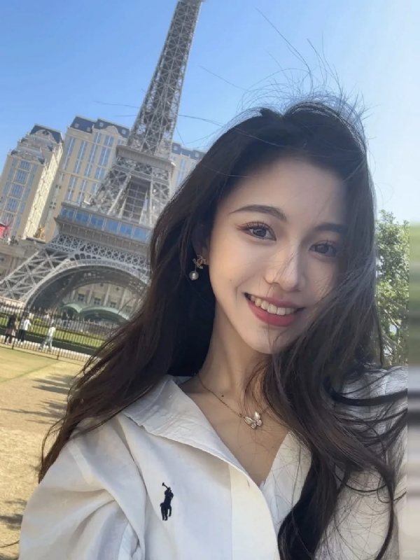 Anna的第一张照片--龙岩相亲服务中心