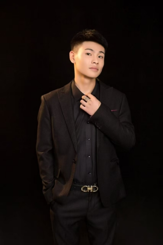 刘小船的第一张照片--龙岩相亲服务中心