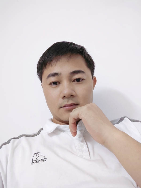 啊良的第二张照片--龙岩相亲服务中心