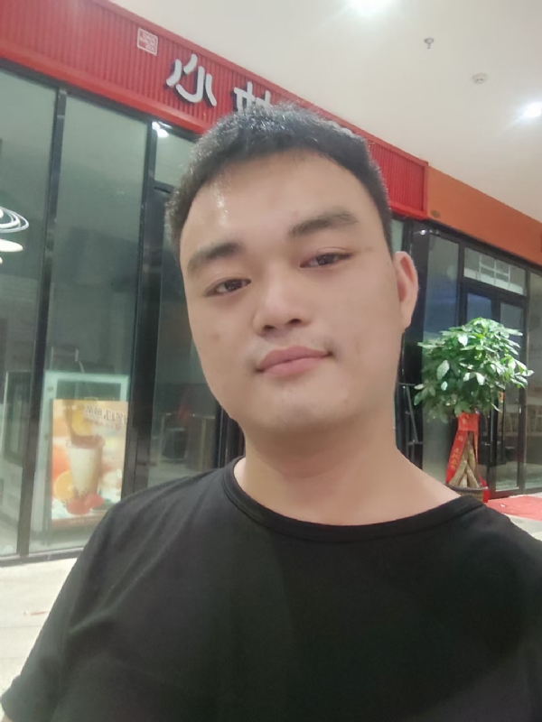 寻找另一半的第二张照片--龙岩相亲服务中心