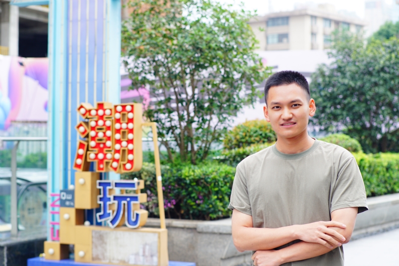 陌上烟雨的第一张照片--龙岩相亲服务中心