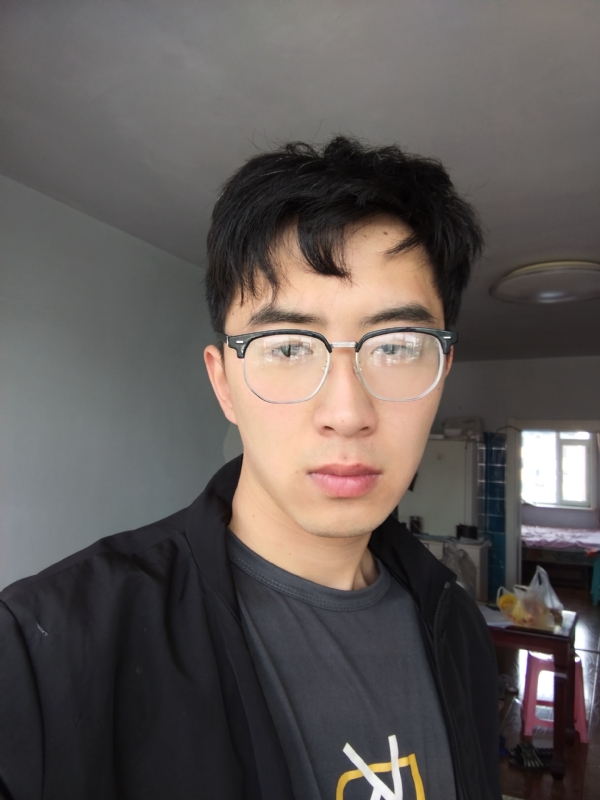 雷震雨的第一张照片--龙岩相亲服务中心
