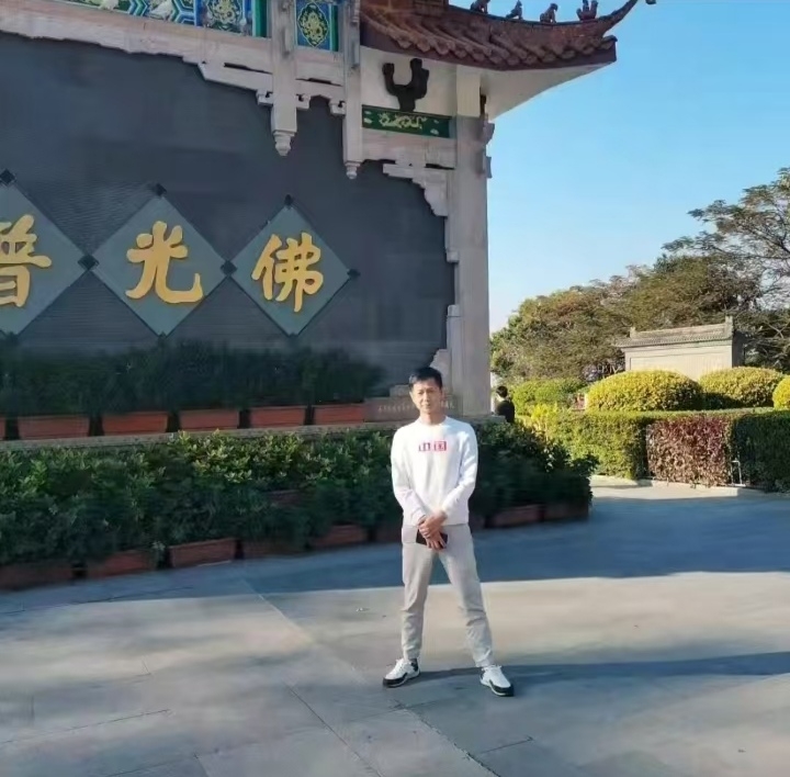 星艺的第一张照片--龙岩相亲服务中心