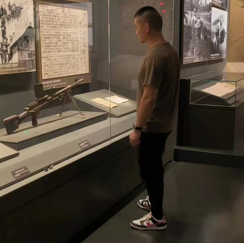 霸气的第一张照片--龙岩相亲服务中心