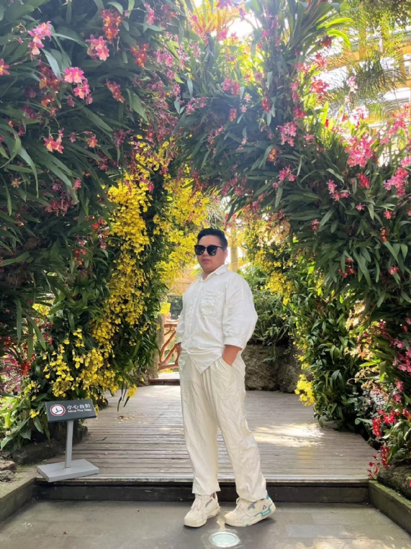 少一点的第一张照片--龙岩相亲服务中心