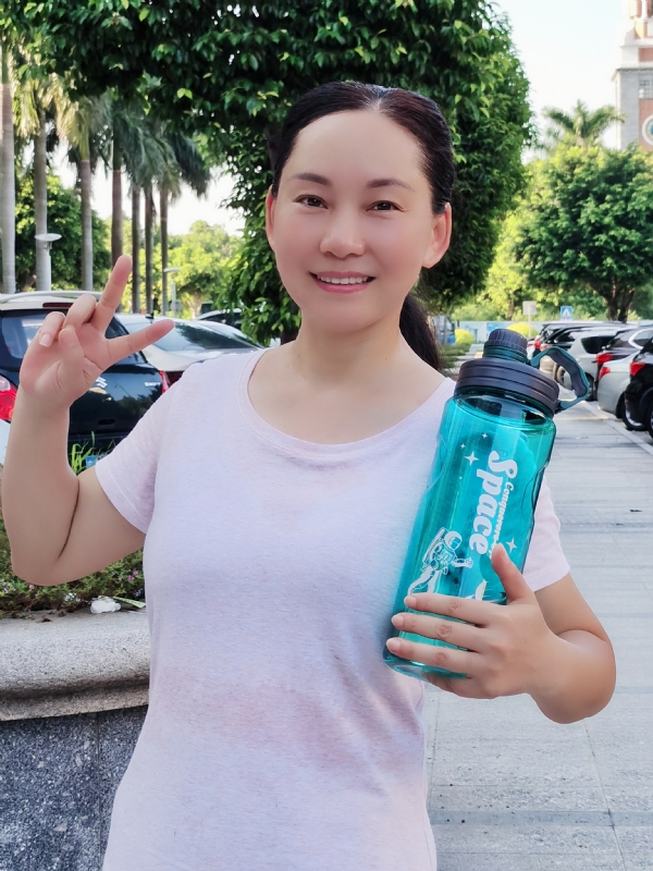 艳阳天的第三张照片--龙岩相亲服务中心