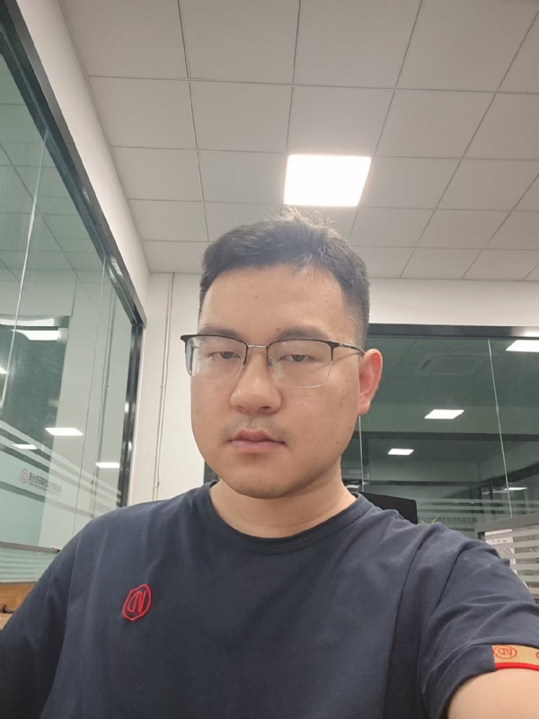 雨落浅响的第一张照片--龙岩相亲服务中心