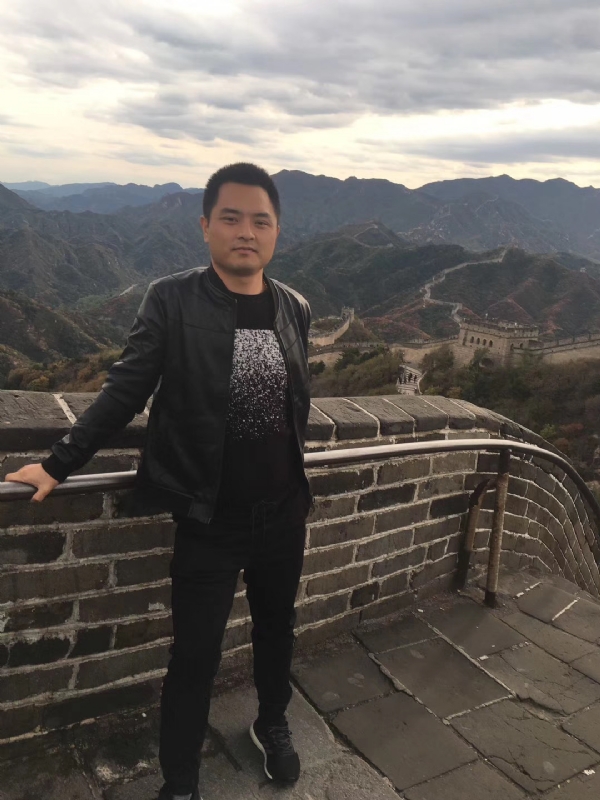 海阔天空的第一张照片--龙岩相亲服务中心