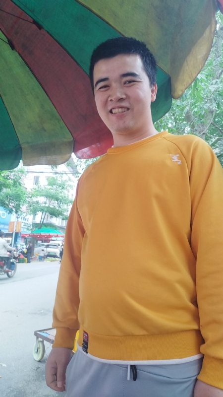 海中寻花柳的第一张照片--龙岩相亲服务中心