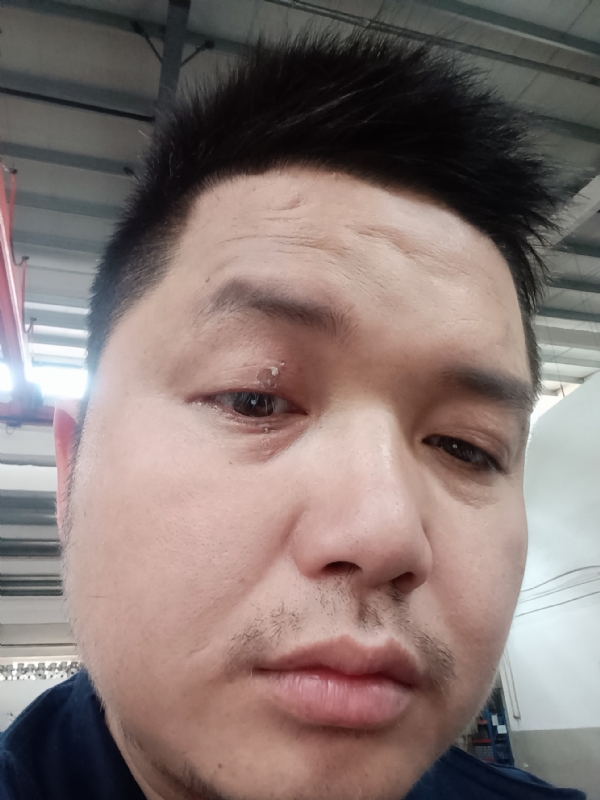 彬彬的第一张照片--龙岩相亲服务中心