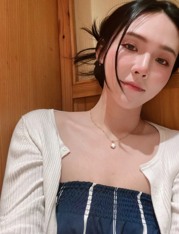 lina的第一张照片--龙岩相亲服务中心