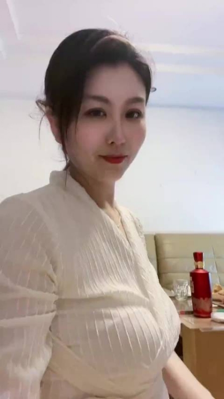 钕钕的第一张照片--龙岩相亲服务中心