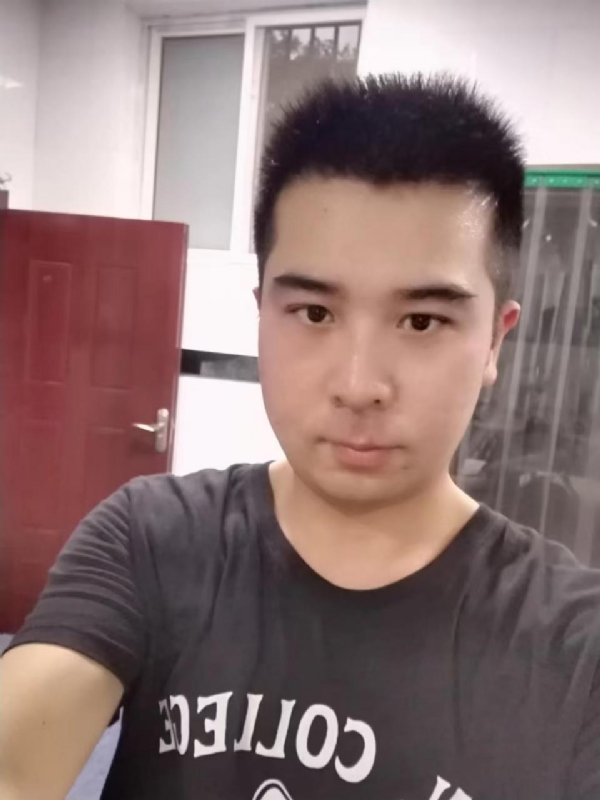 89WANG的第一张照片--龙岩相亲服务中心