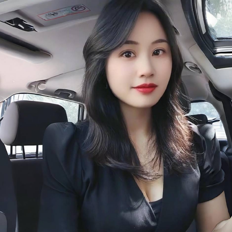 雪莲的第一张照片--龙岩相亲服务中心