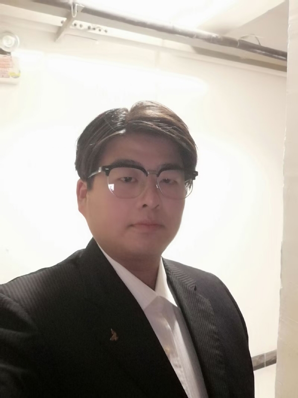 孤独一人的第一张照片--龙岩相亲服务中心