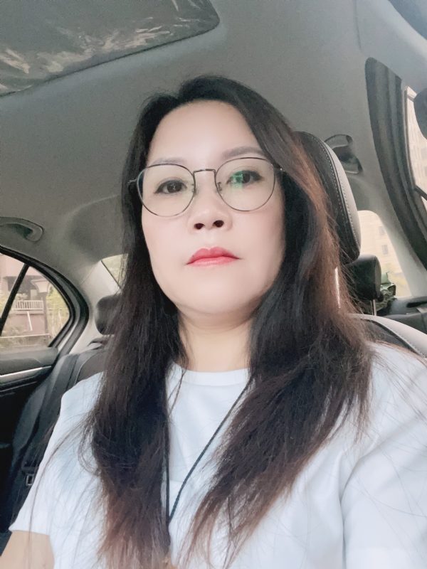 牡丹的第一张照片--龙岩相亲服务中心