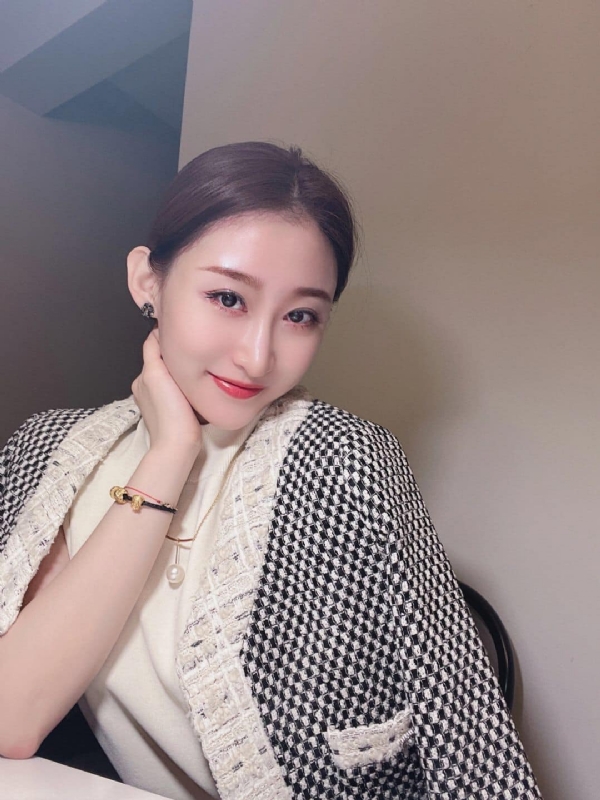 袁梓怡的第二张照片--龙岩相亲服务中心