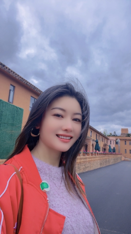 安妮的第一张照片--龙岩相亲服务中心