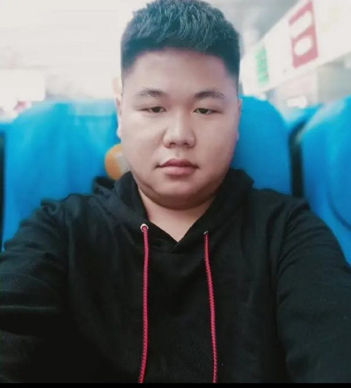 黄斌的第一张照片--龙岩相亲服务中心